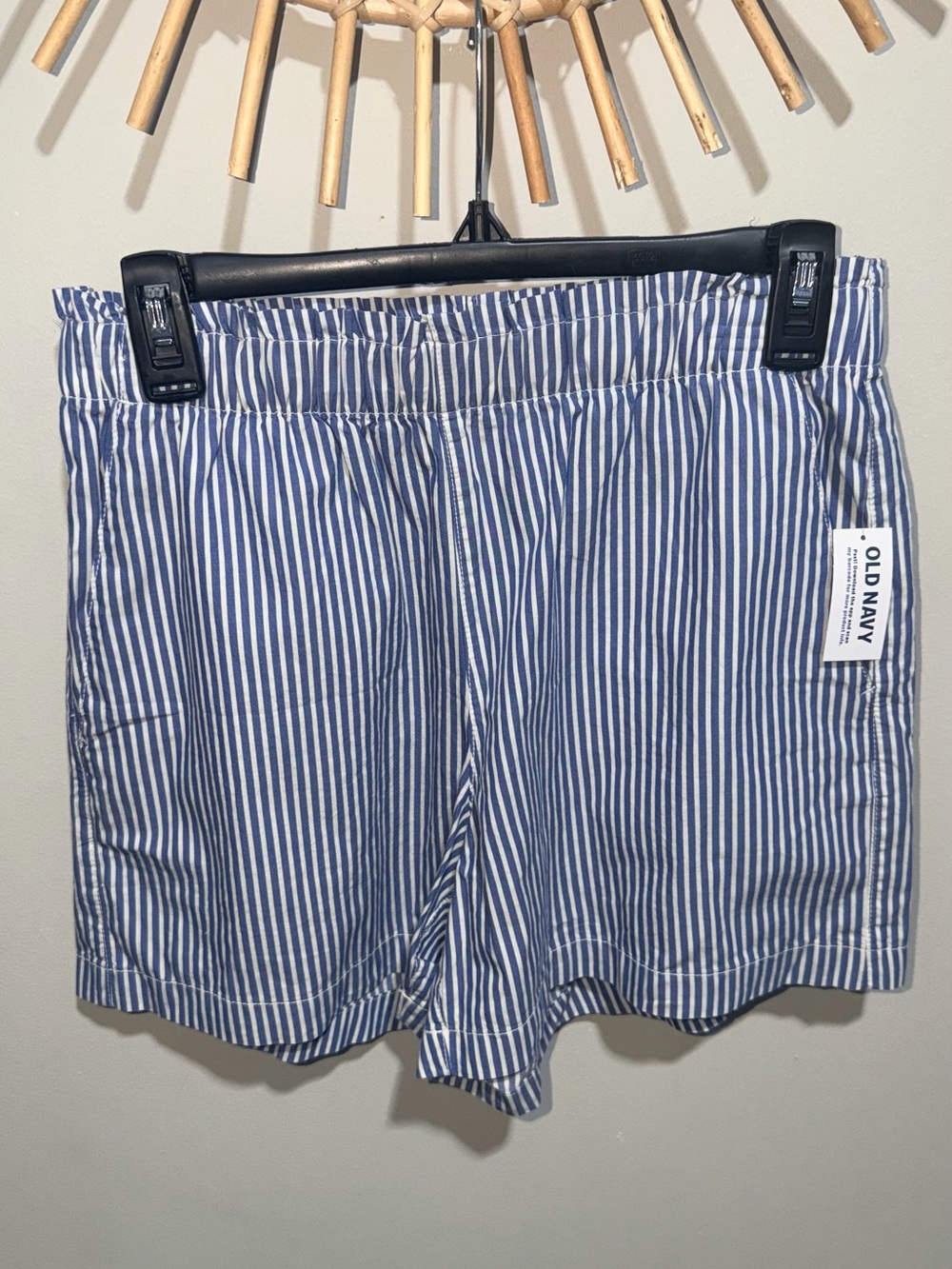 Old Navy Blue and White Striped Women’s Shorts